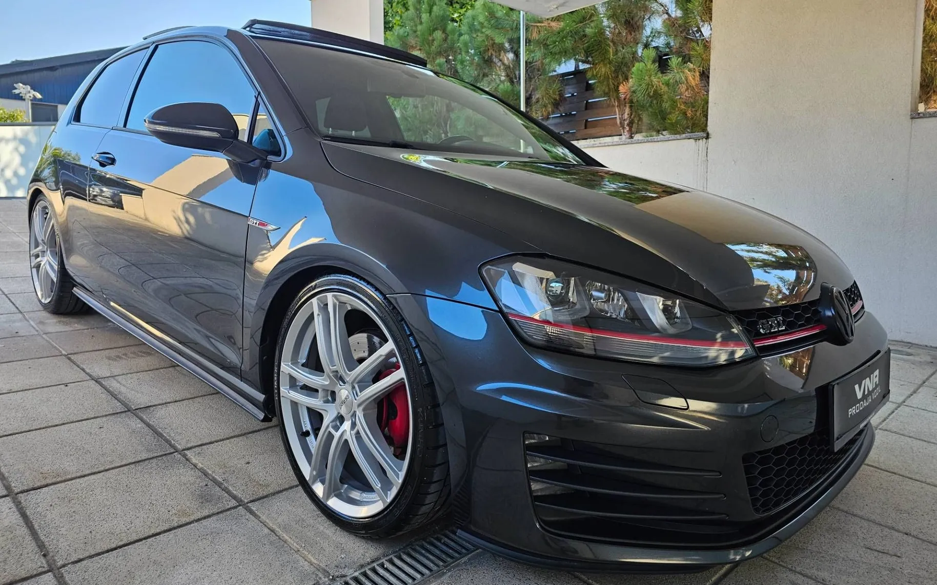 Zunanja slika - Volkswagen Golf - 2.0 GTI |STAGE-3|AKRAPOVIC|R600|ECUTEK|EIBACH|A19| - 3