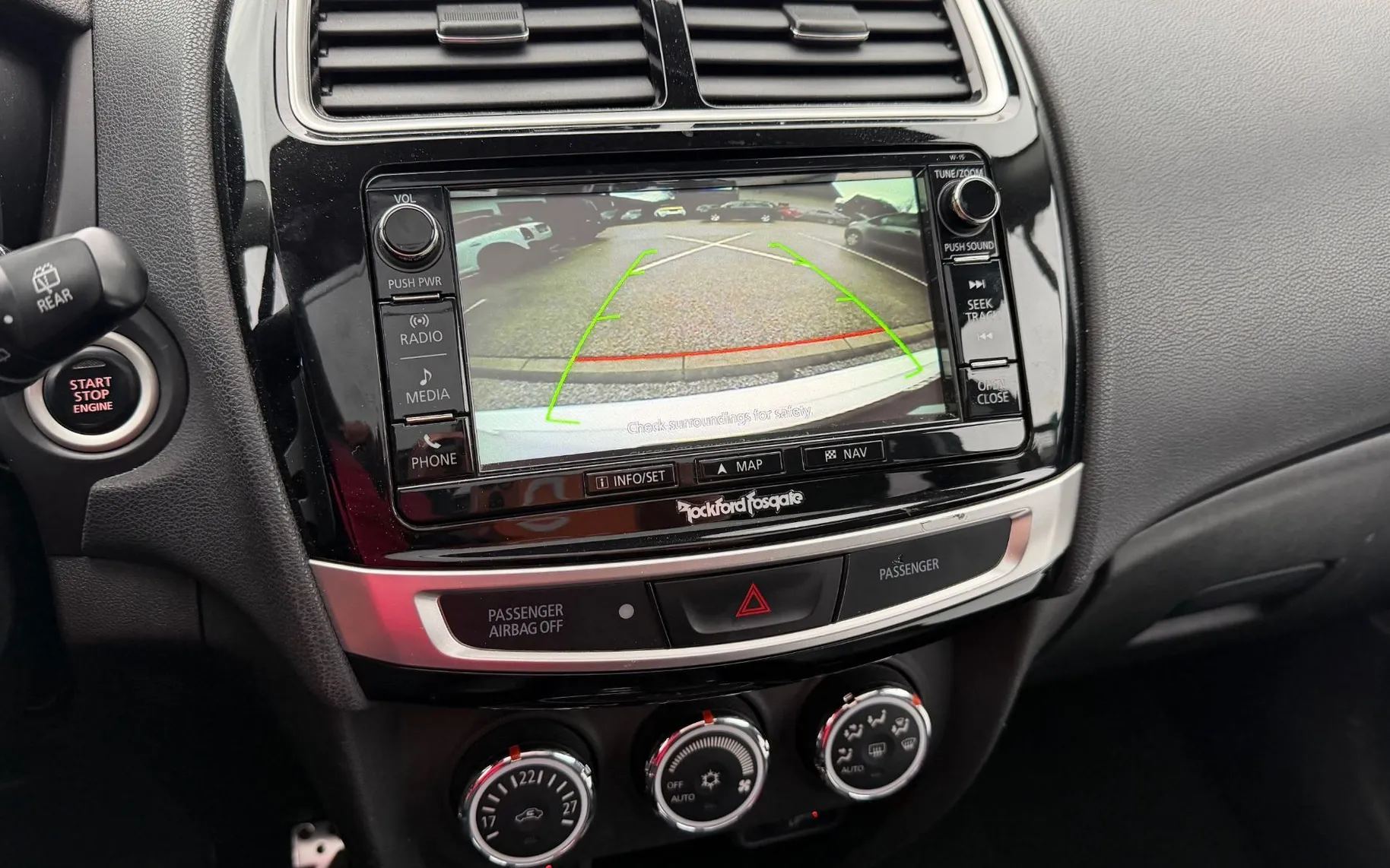 Zunanja slika - Mitsubishi ASX - 2.2 DI-D 4WD AUT. Intense+ XENON NAVI PANO KAMERA - 19