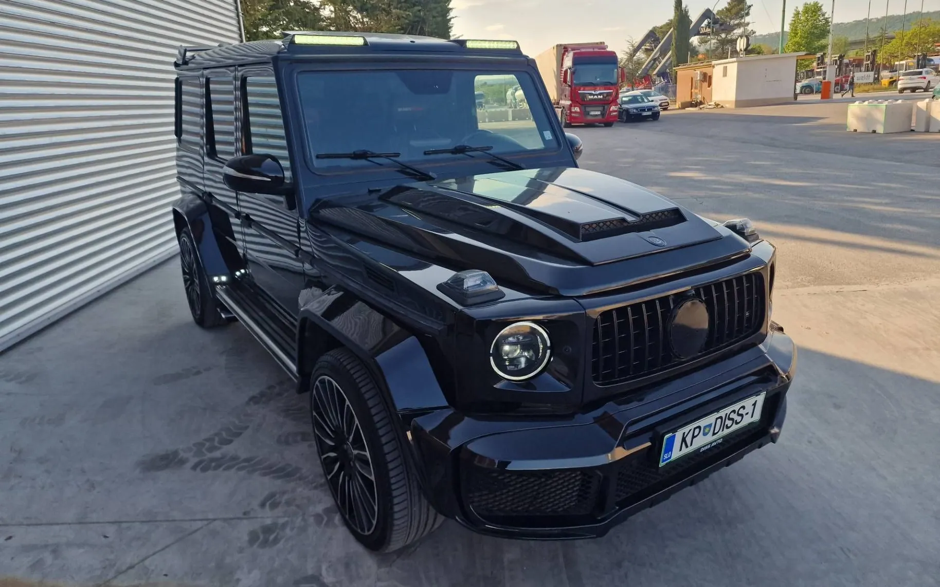 Zunanja slika - Mercedes-Benz G-Razred - 400 CDI BRABUS MOZNA MENJAVA - 4