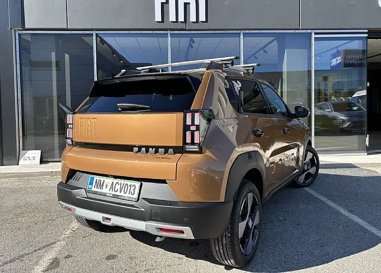 Zunanja slika - Fiat Grande Panda - 1.2 T-Gen3 110 AT6 La Prima - 3