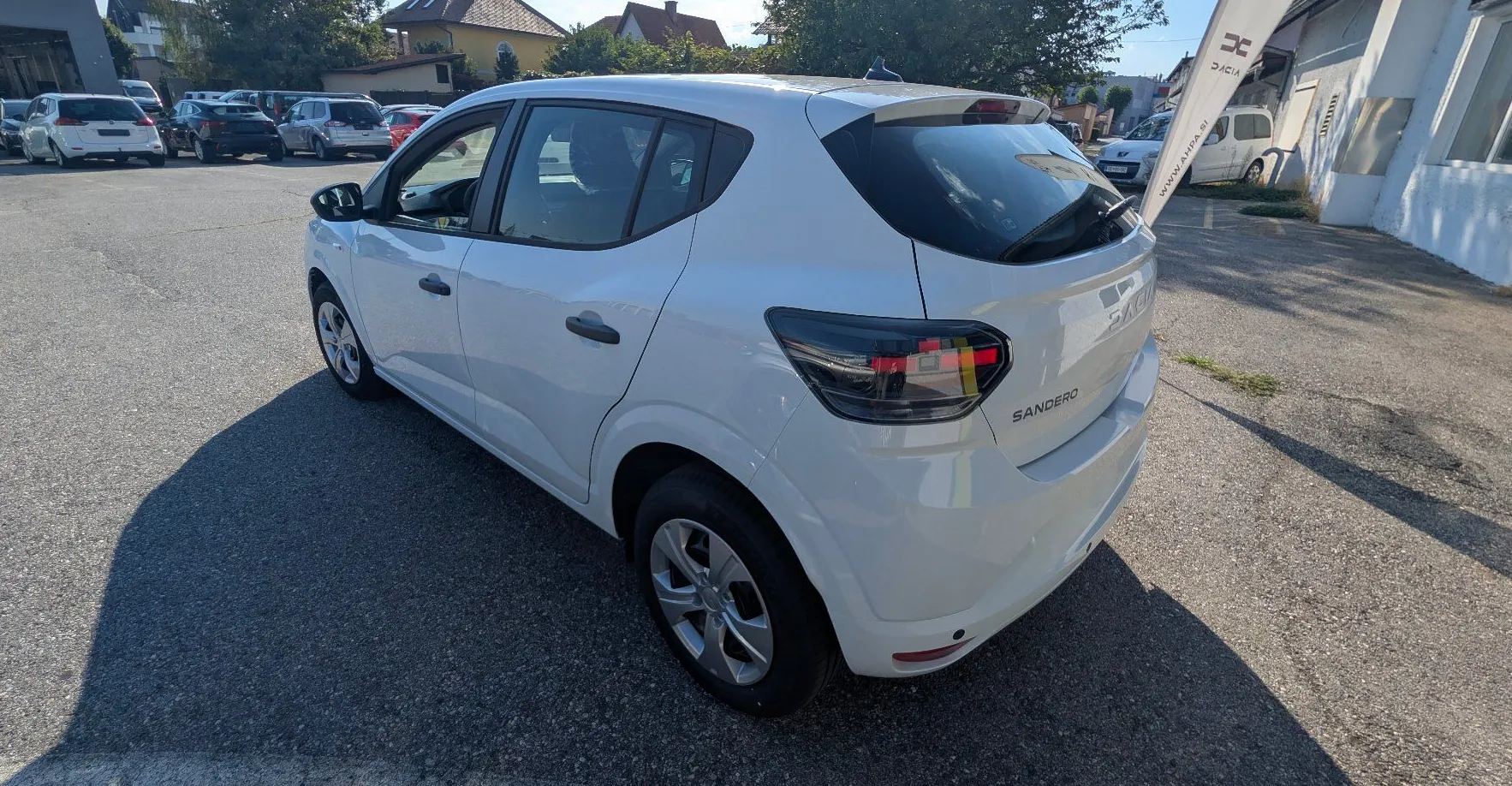 Zunanja slika - Dacia Sandero - 1.0 TCe 100 Essential - 3