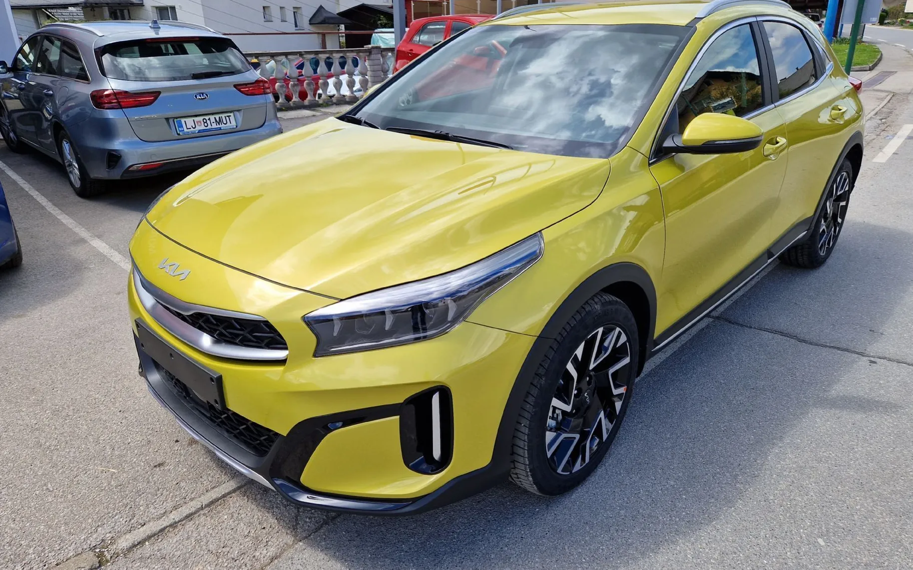 Zunanja slika - KIA XCeed - 1.6 T-GDi EX Way 7DCT - 3