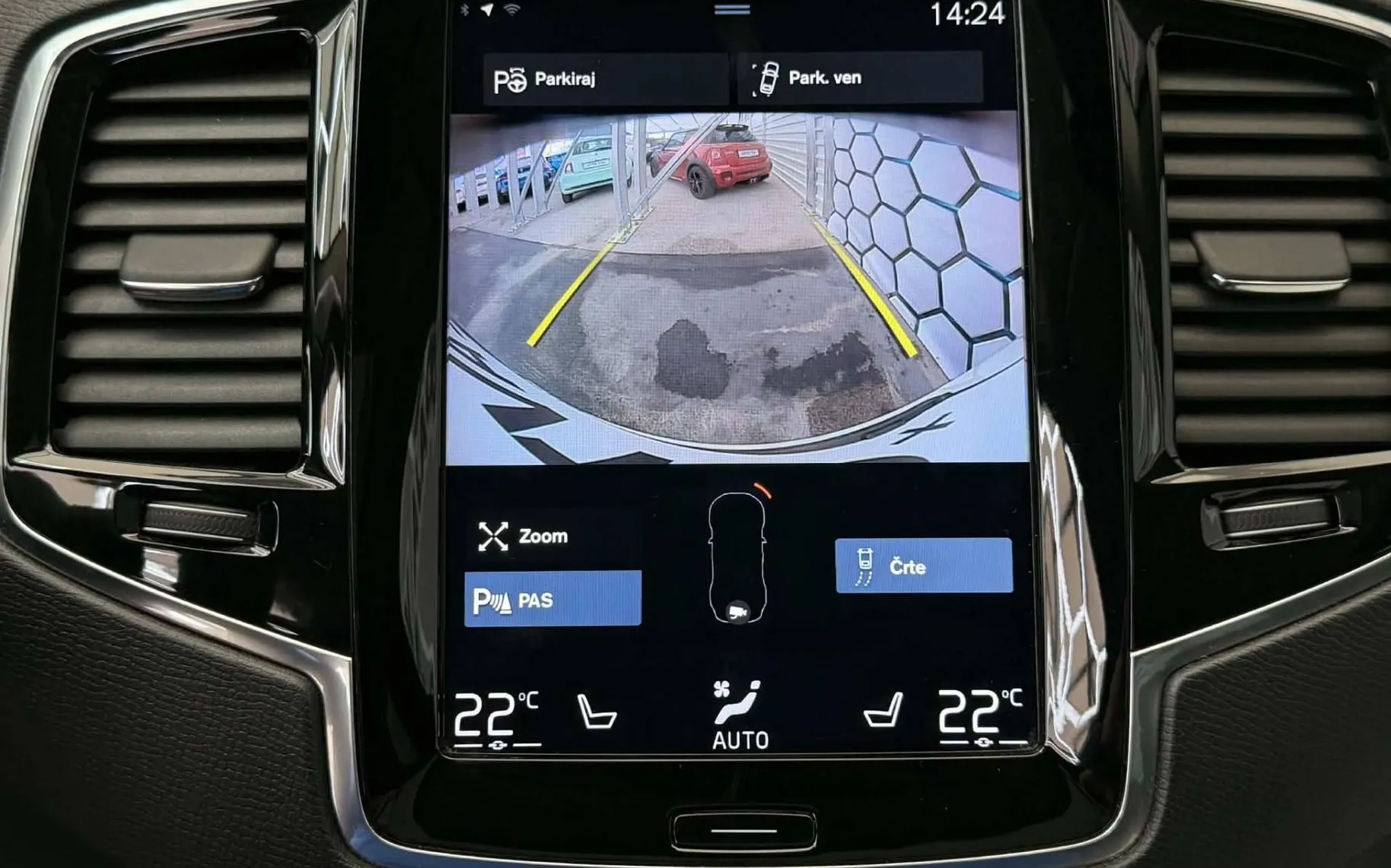 Notranja slika - Volvo XC90 - D5 4X4•AUT•SPORT•PANO•FUL LED•KAMERA•VIRTUAL•ACC•. - 12