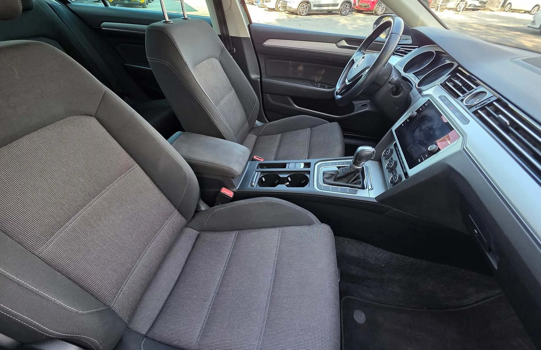 Zunanja slika - Volkswagen Passat - 2.0 TDI BMT HIGHLINE DSG LED-NAVI-KAMERA-GRETJE SŽ - 13