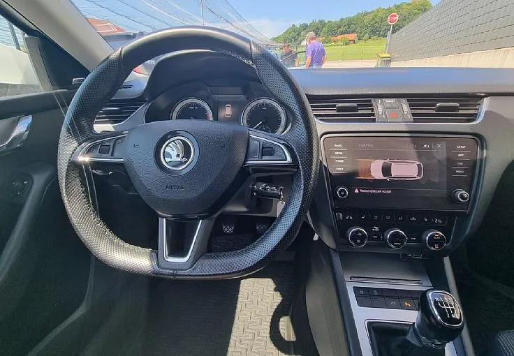 Zunanja slika - Škoda Octavia - Combi 1.0 TSI Ambition - 10