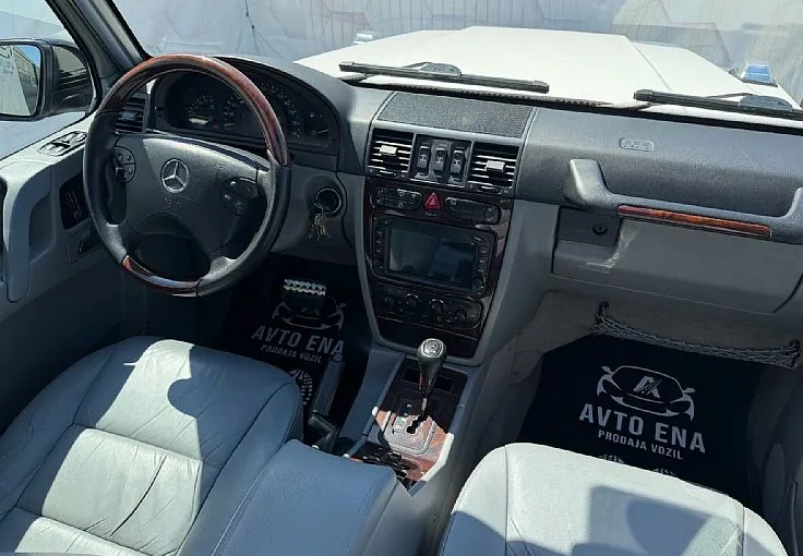 Zunanja slika - Mercedes-Benz G-Razred - G 400 V8 AMG - PANO - MEMORY - LED - ALU21 - GRET. - 12