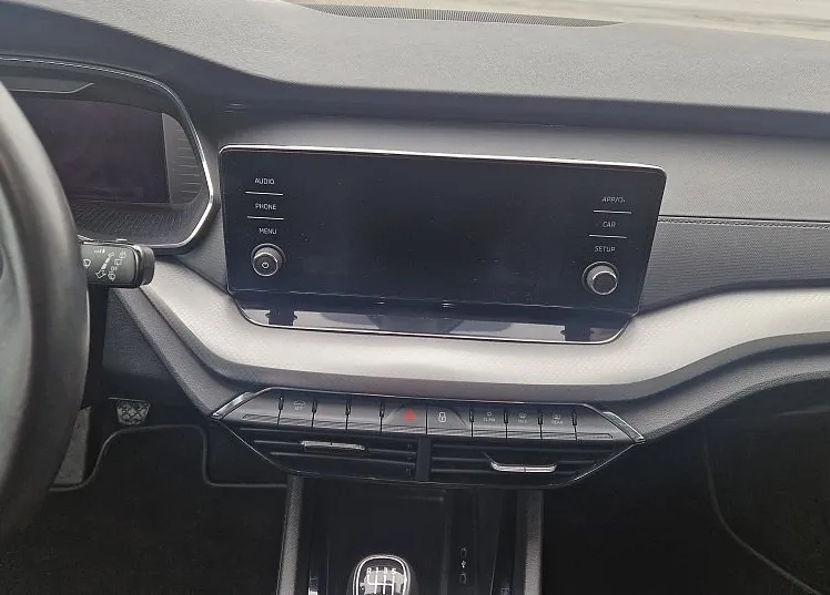 Zunanja slika - Škoda Octavia - COMBI 2.0 TDI Ambition-Slo-1.Lastnik... - 10