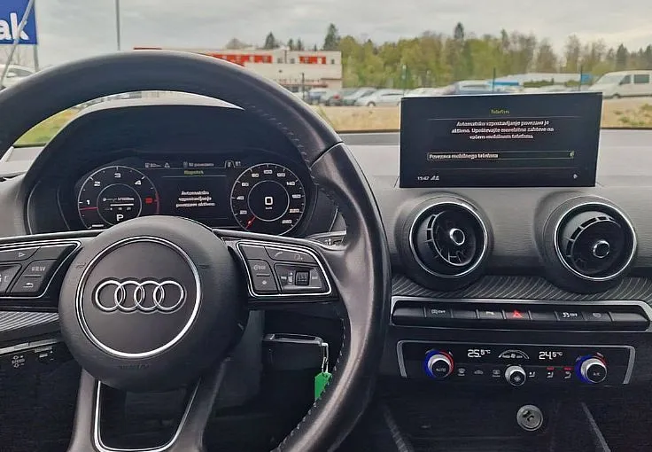 Zunanja slika - Audi Q2 - 30 TDI S tronic Sport DODRA KOMBINACIJA VOZILA... - 6