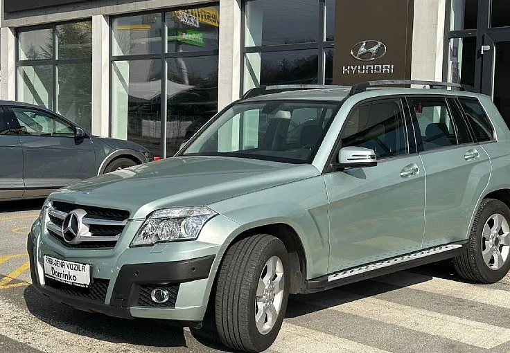 Zunanja slika - Mercedes-Benz GLK-Razred - GLK 320 CDI 4MATIC Avt.°°1.Lastnik°°Slo.poreklo - 2