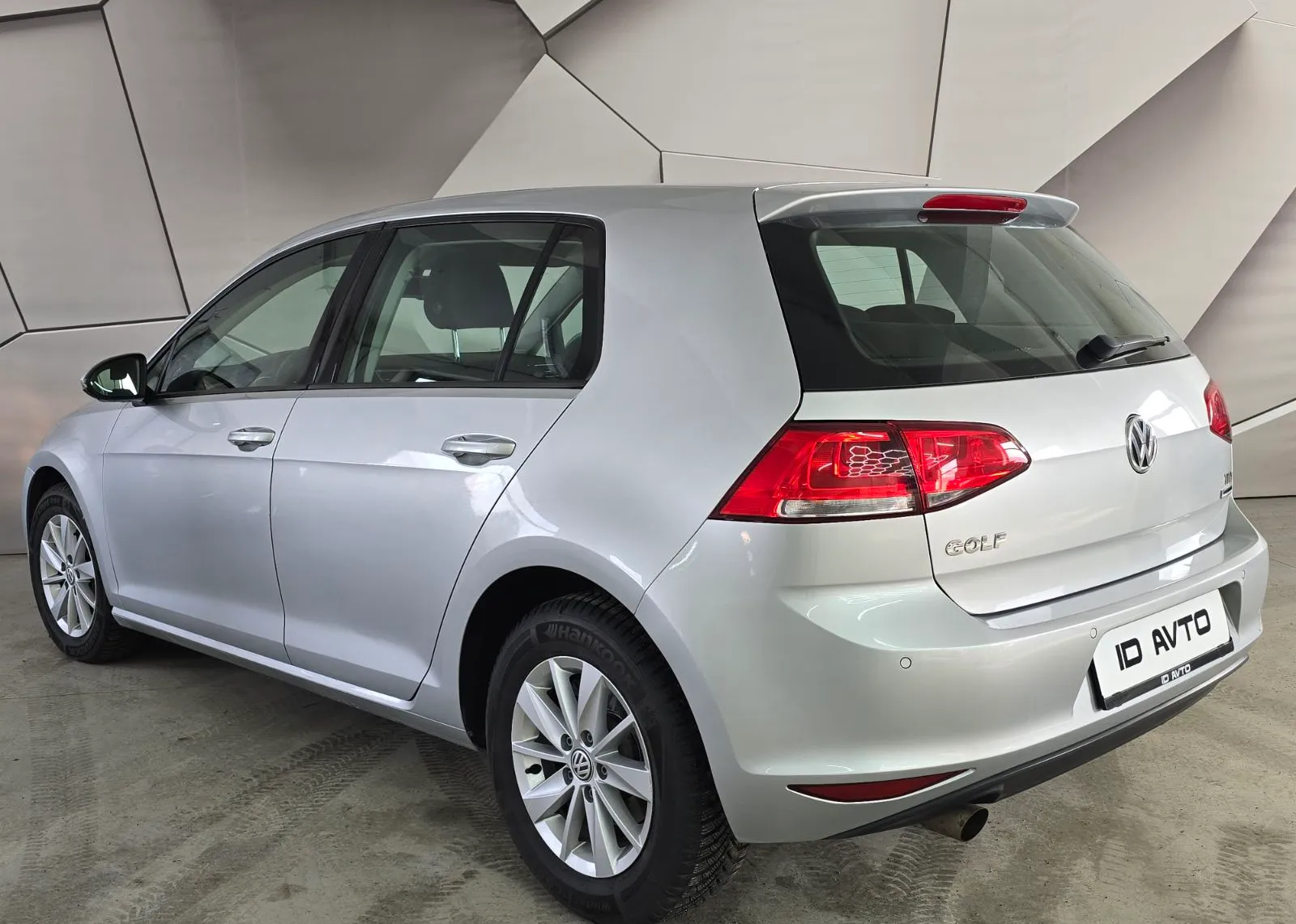 Zunanja slika - Volkswagen Golf - 1,6 TDI BMT - 3