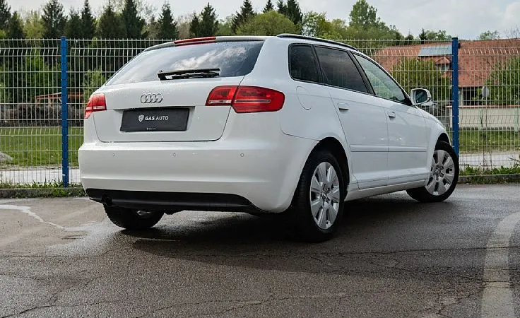 Zunanja slika - Audi A3 - 1.6 TDI DPF - 5
