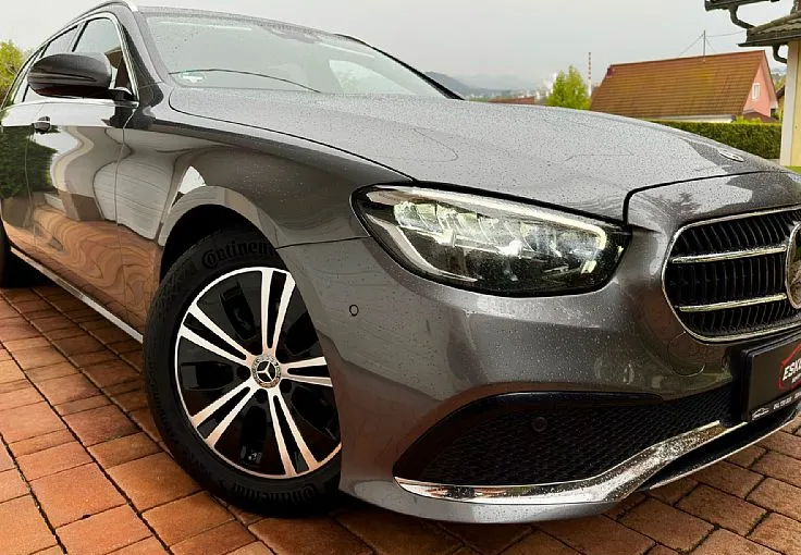 Zunanja slika - Mercedes-Benz E-Razred - 220d Avantgarde LED+ALU+DISTRONIC+KAMERA+AGILITY - 5