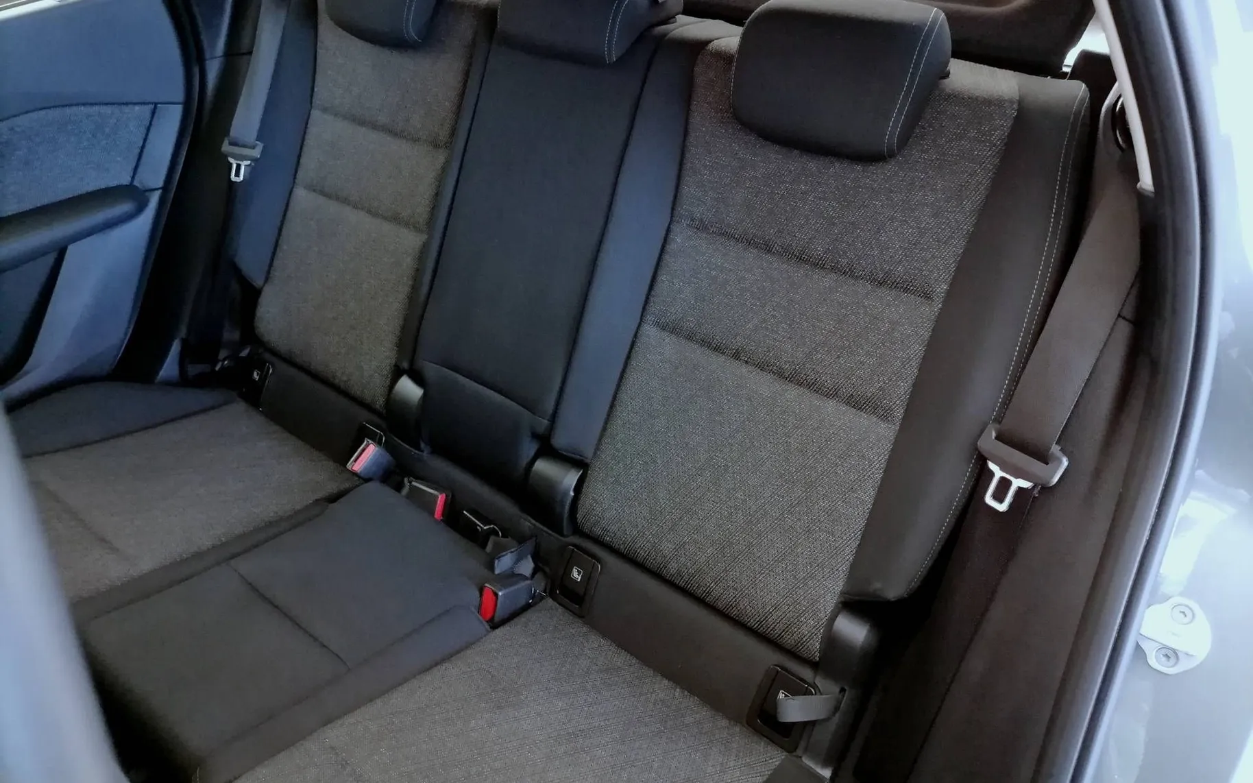 Notranja slika - BMW serija 2 Active Tourer: - 218d Active Tourer Avt. FULL LED NAVI KAMERA TOP - 8