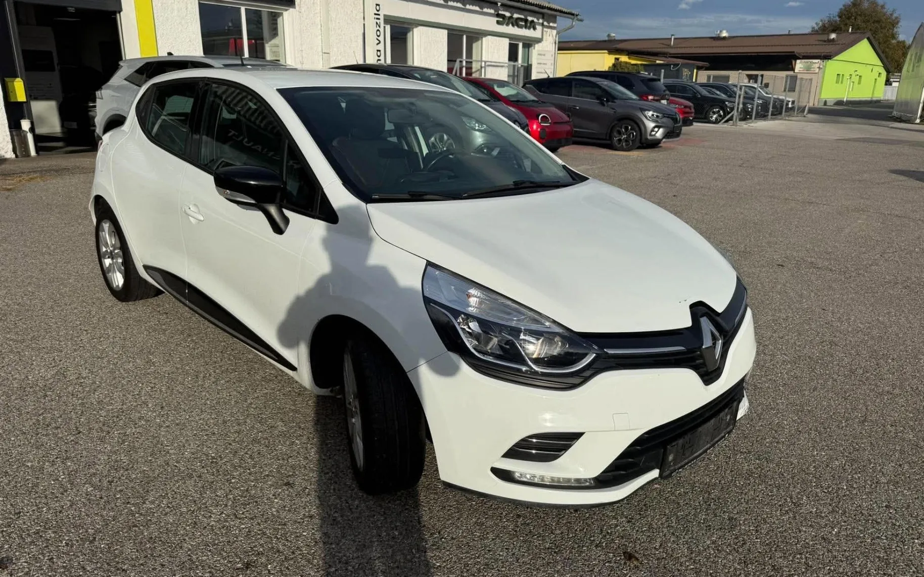 Zunanja slika - Renault Clio - TCe 75 Generation - 3