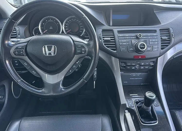 Zunanja slika - Honda Accord - 2.2i-DTEC Executive Plus - 10