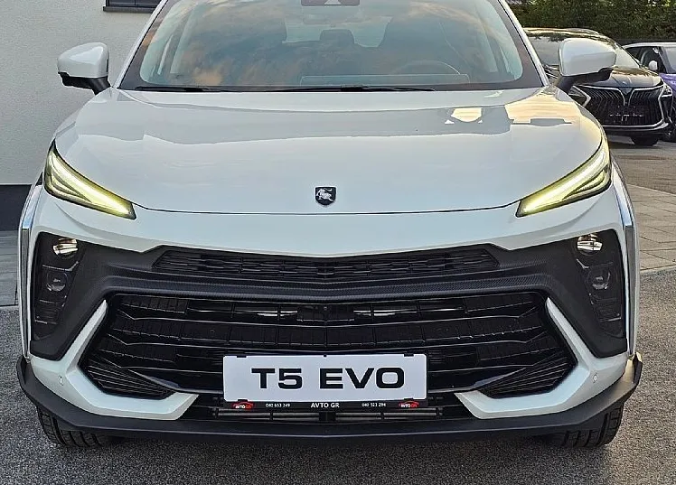 Zunanja slika - Forthing Forthing T5 EVO - T5 Evo my 2025- DAB -ACC- SLOMeni-PERLA-NA ZALOGI - 14