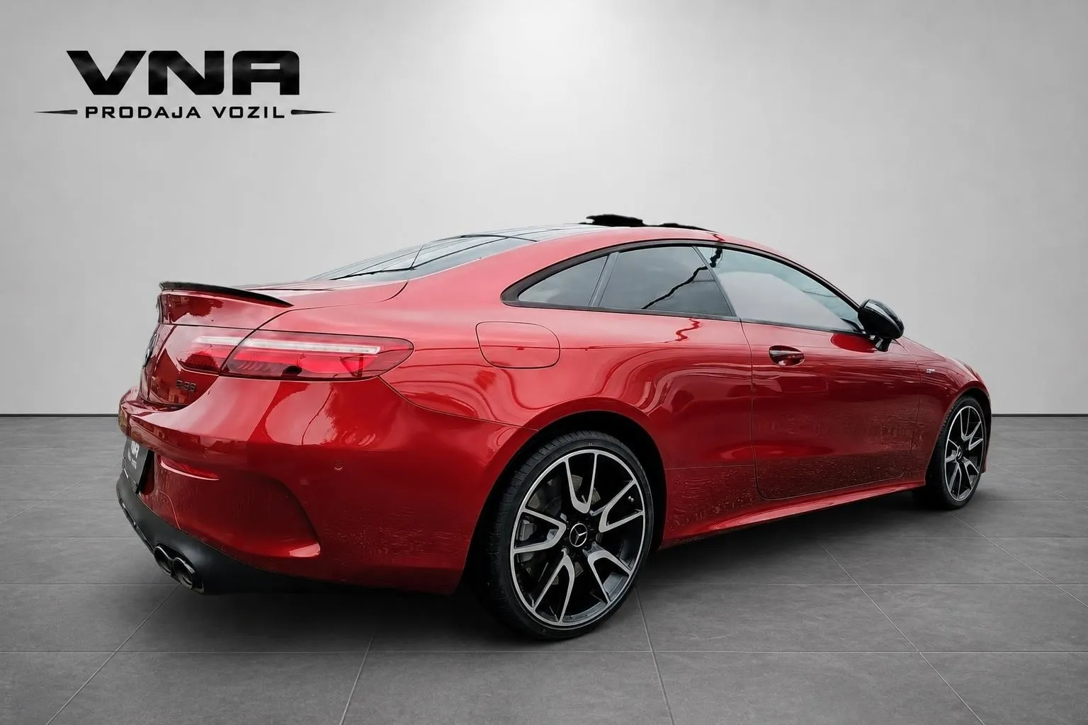 Notranja slika - Mercedes-Benz E-Razred - E Coupé 53 AMG 4MATIC+ |VIRTUAL|PANO|MAX-OPREMA| - 7