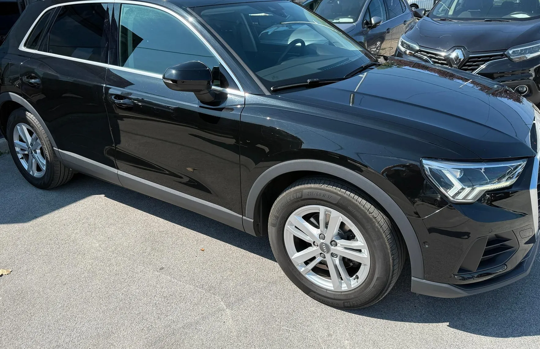 Zunanja slika - Audi Q3 - 35 TDI S tronic Navi Kamera LED LETNO JAMSTVO - 2