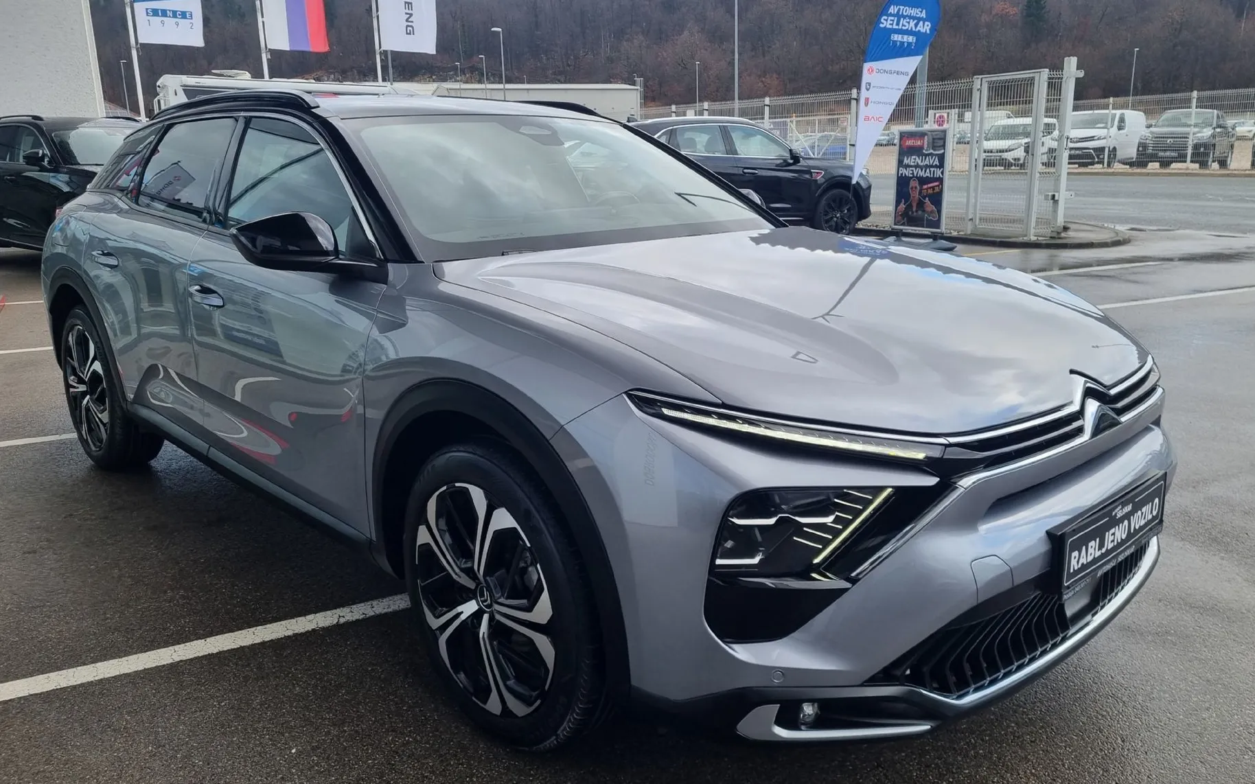 Zunanja slika - Citroën C5 - X Shine 1.2L PureTech 130 AVTOMATIK - SAMO 17.600KM - 3