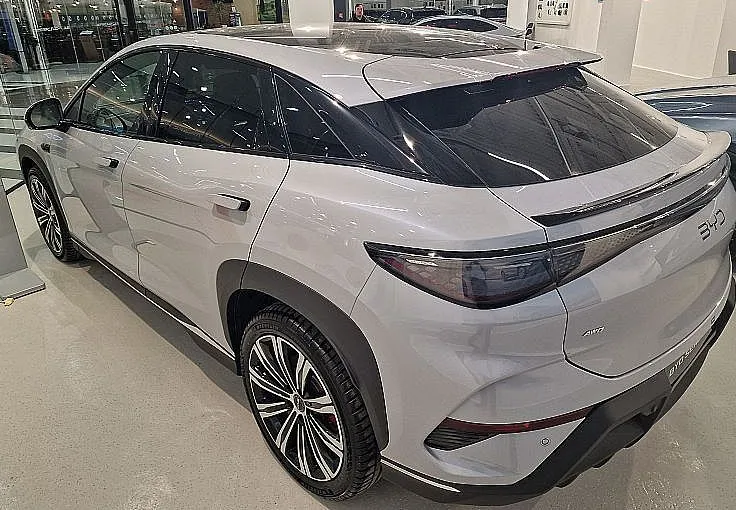 Zunanja slika - BYD SEALION 7 - EXCELLENCE AWD 91.3 kWh 390 kW - 4