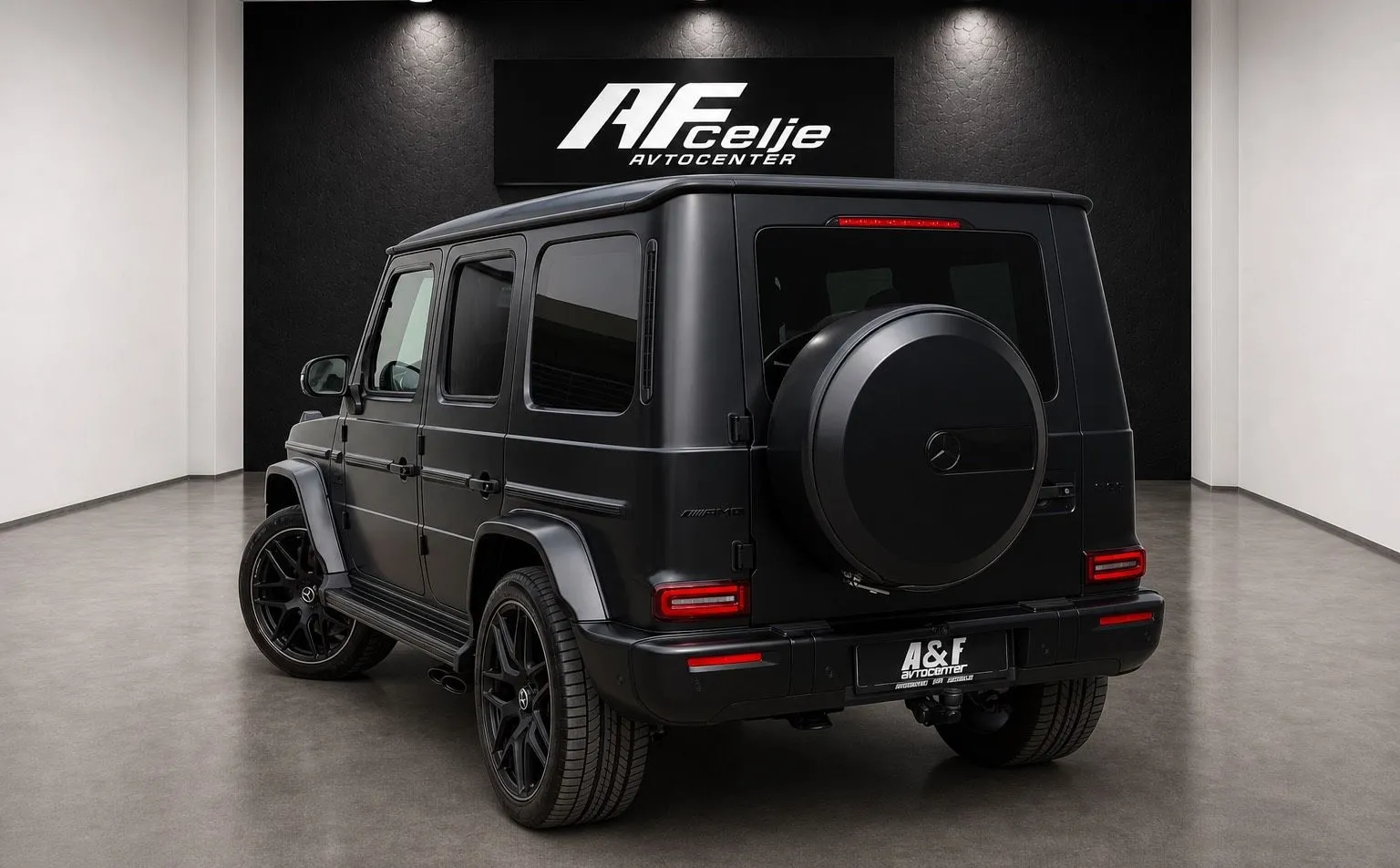 Notranja slika - Mercedes-Benz G-Razred - G63-AMG-V8-FACELIFT-MANUFAKTUR-MASAŽA-KEYLES- - 7