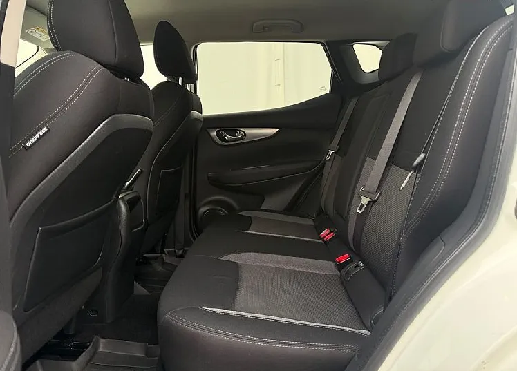 Zunanja slika - Nissan Qashqai - 1.3 DIG-T 160 N-CONNECTA AVT. - 10