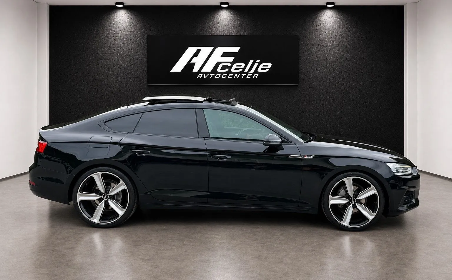 Zunanja slika - Audi A5 Sportback - 2.0 TDI-AUT-3X S LINE-PANORAMA-LIZING ZA TUJCE- - 4