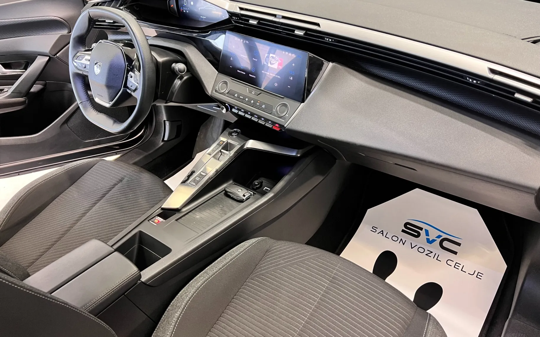 Zunanja slika - Peugeot 308 - 1.2-130KM-AUT-FULL-LED-VIRTUAL-PDC-NAVI-KEYLESS - 11