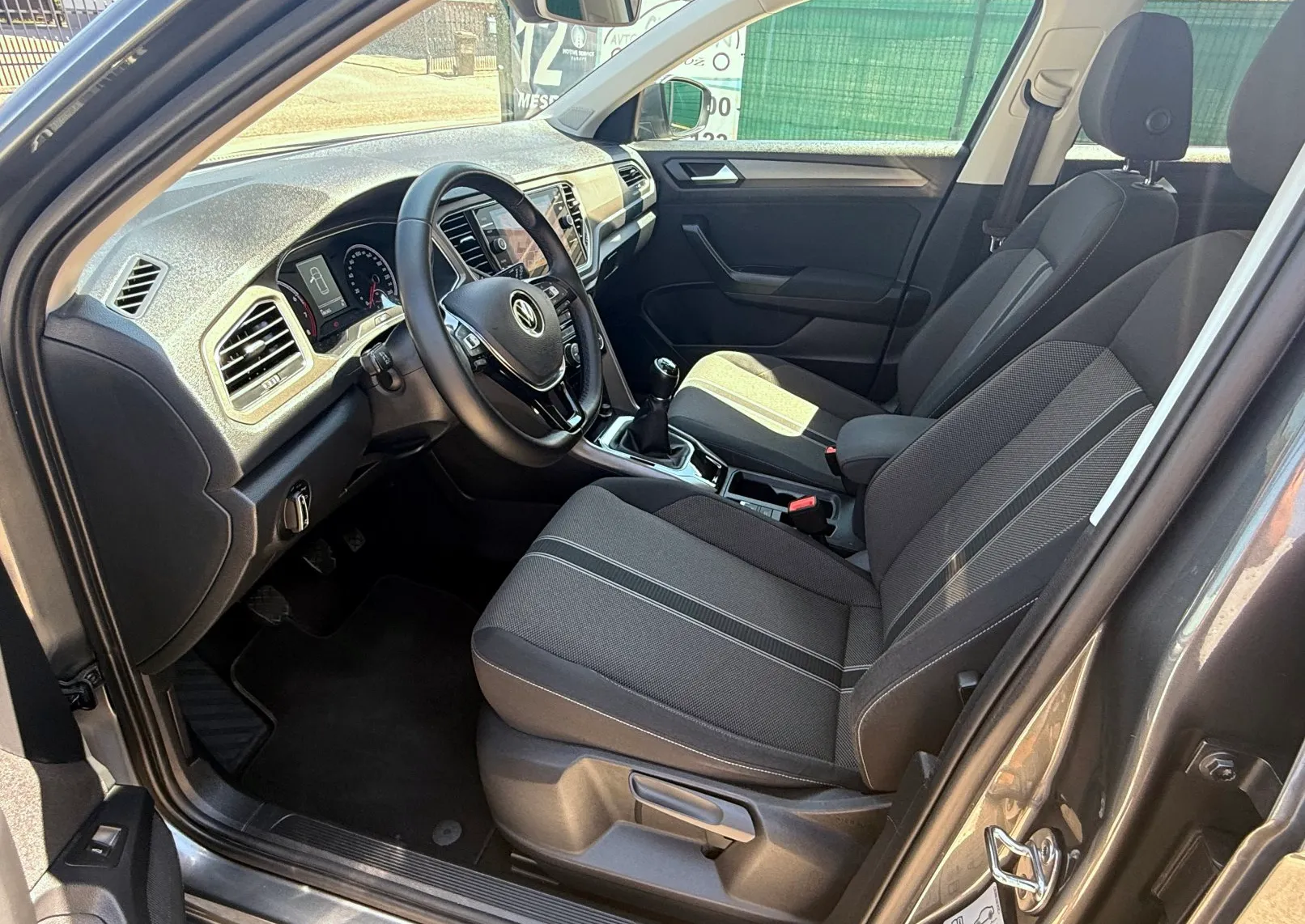 Zunanja slika - Volkswagen T-Roc - 1,5 TSI  Style - 10