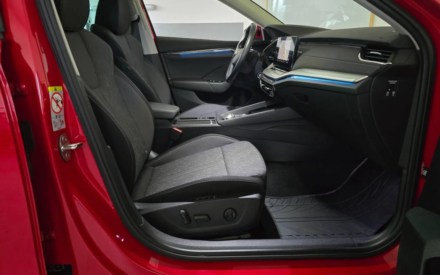 Notranja slika - Škoda Octavia - Combi 2.0 TDI Style DSG - LED.virtual.kamera.asist - 17