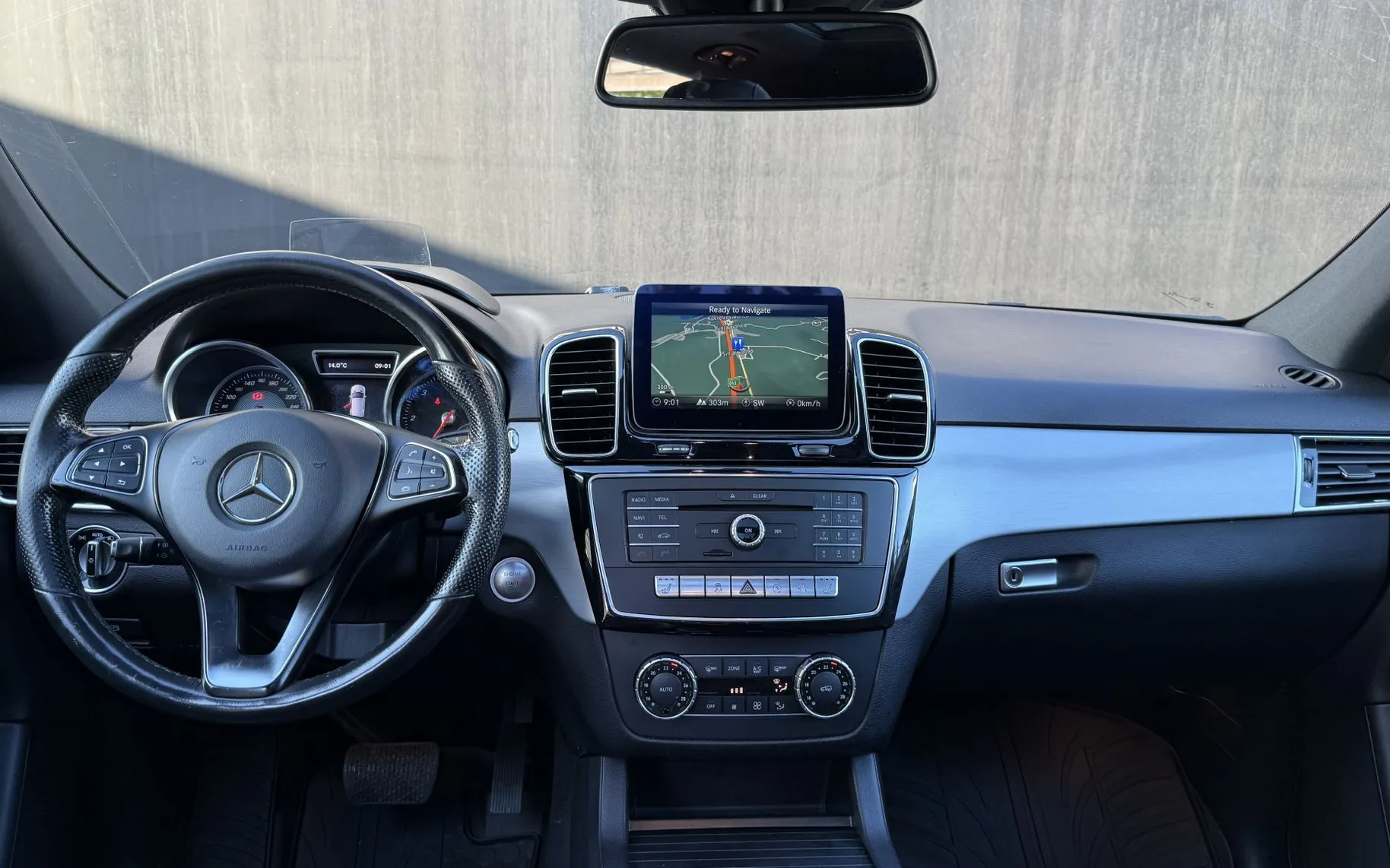 Zunanja slika - Mercedes-Benz GLE-Razred - GLE 250d-PANORAMA-360°-USNJE- NAVI-H K - 8