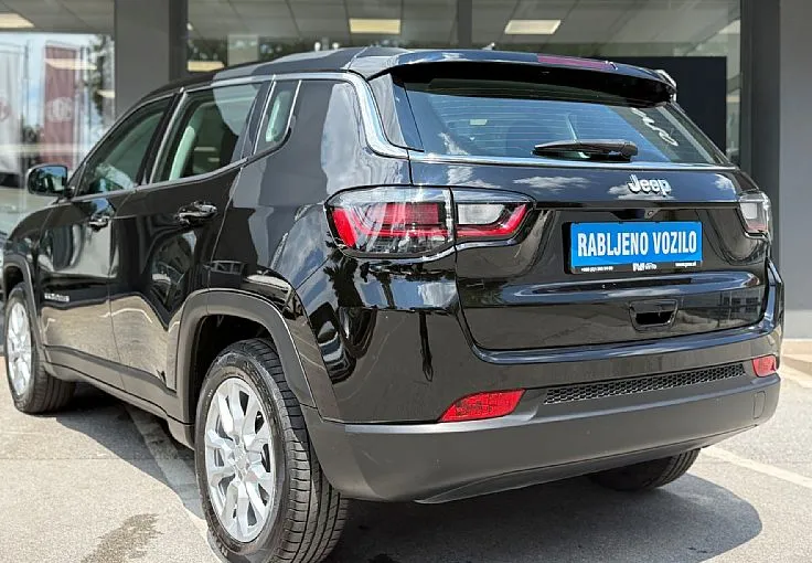 Zunanja slika - Jeep Compass - 1.3 T4 Longitude - 3