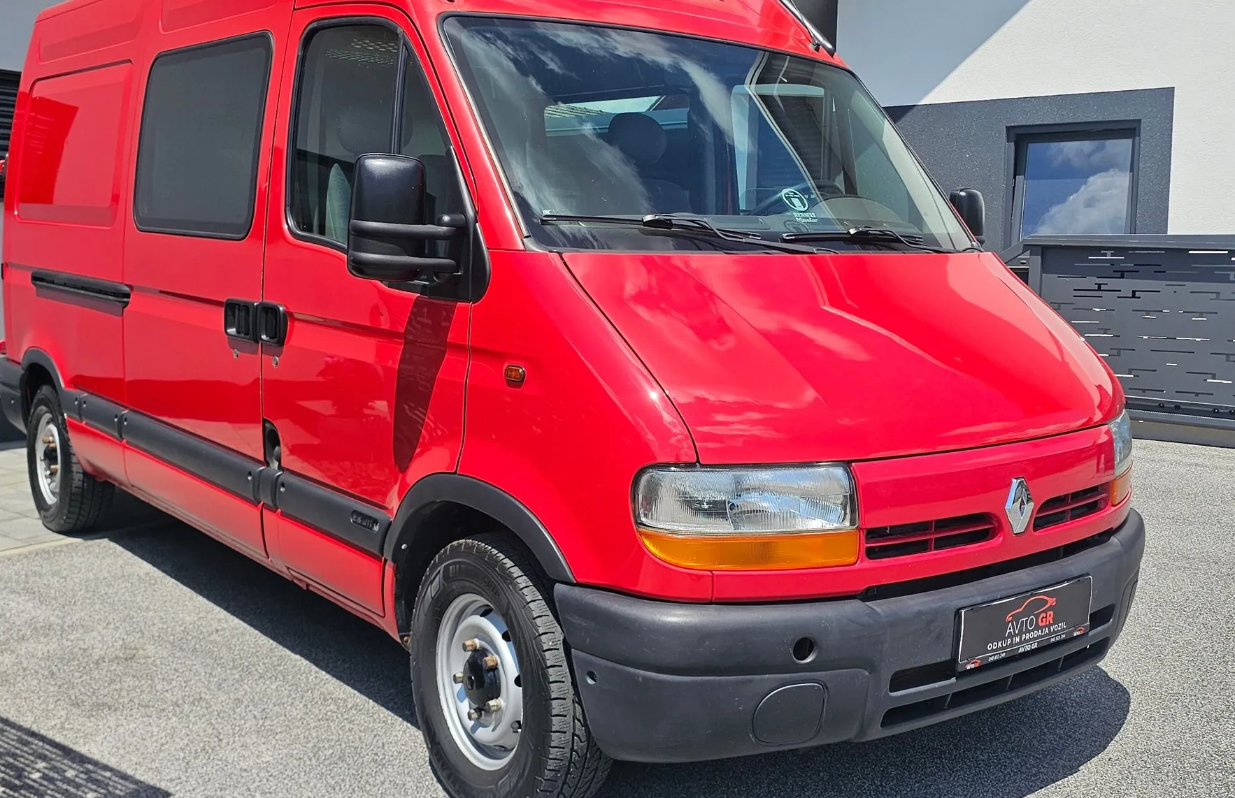 Zunanja slika - Renault Master - 2.8JTD - 6
