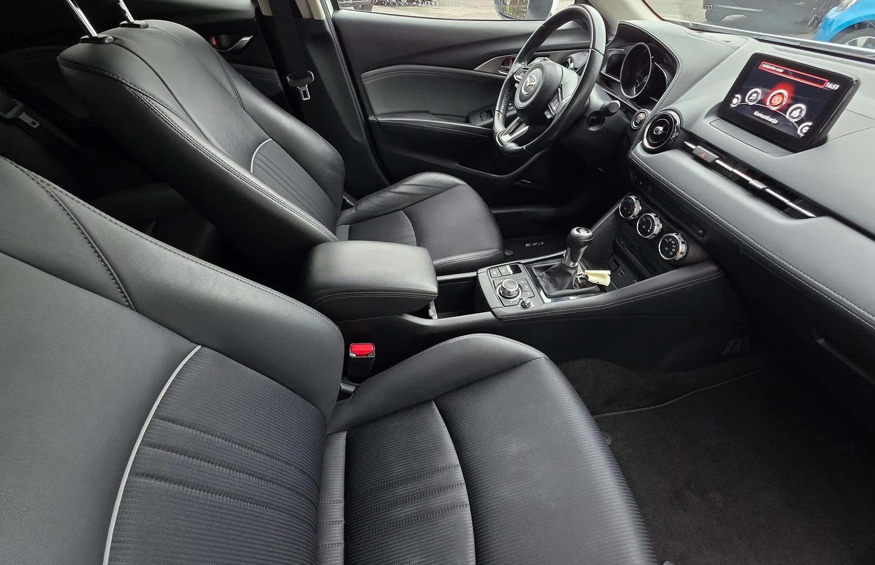 Zunanja slika - Mazda CX-3 - CD115 AWD LED-KAMERA-HEAD-UP-ALU-PERLA - 10