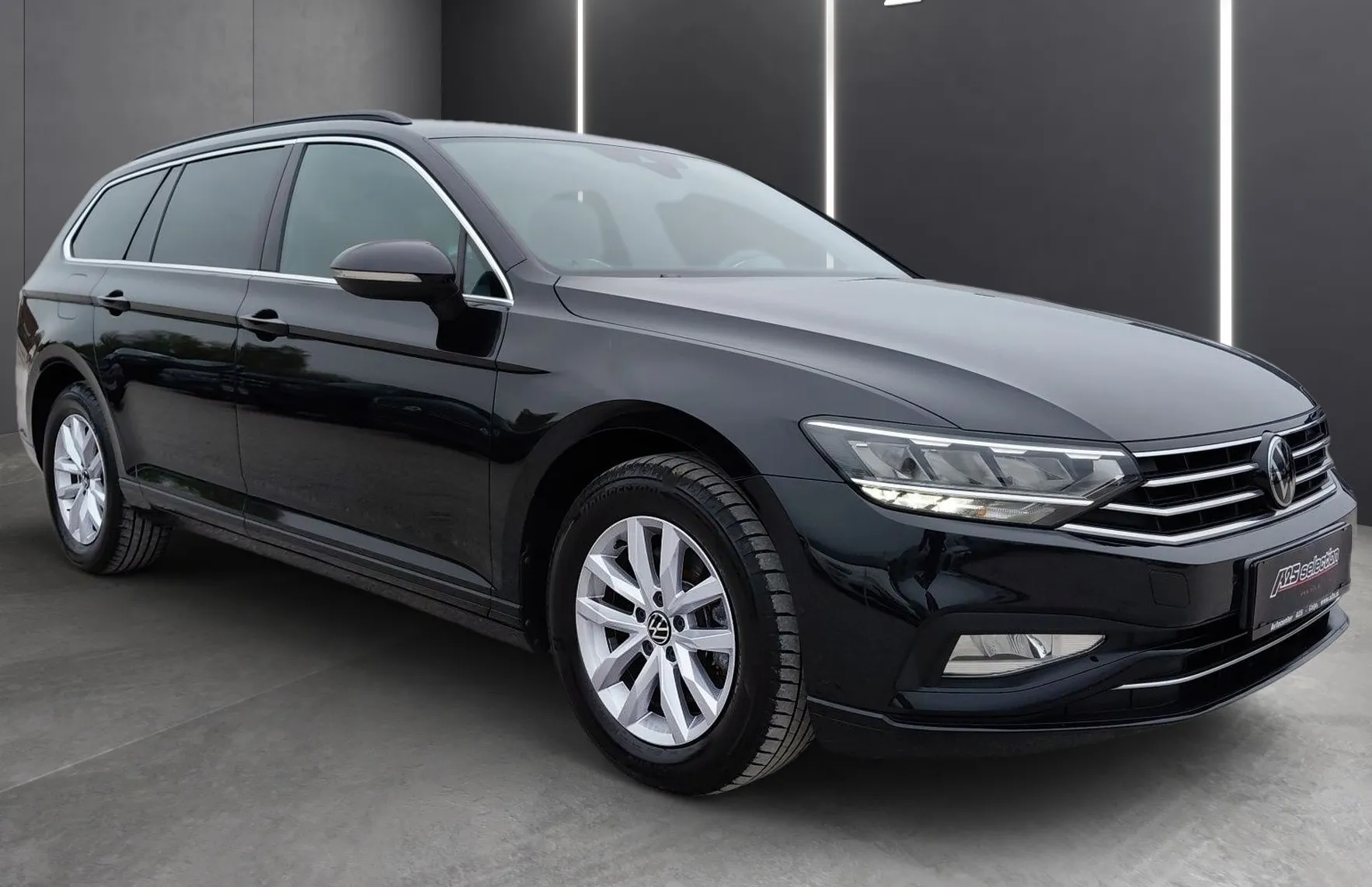 Zunanja slika - VW Passat - Variant 2.0 TDI BMT SCR Business DSG-Vlečna kljuka-Kamera - 2