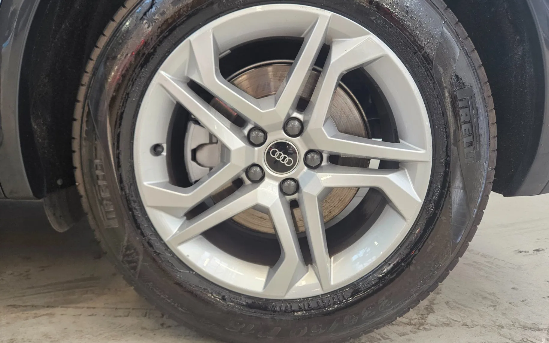 Notranja slika - Audi Q5 - 35 TDI Advanced S tronic - 11