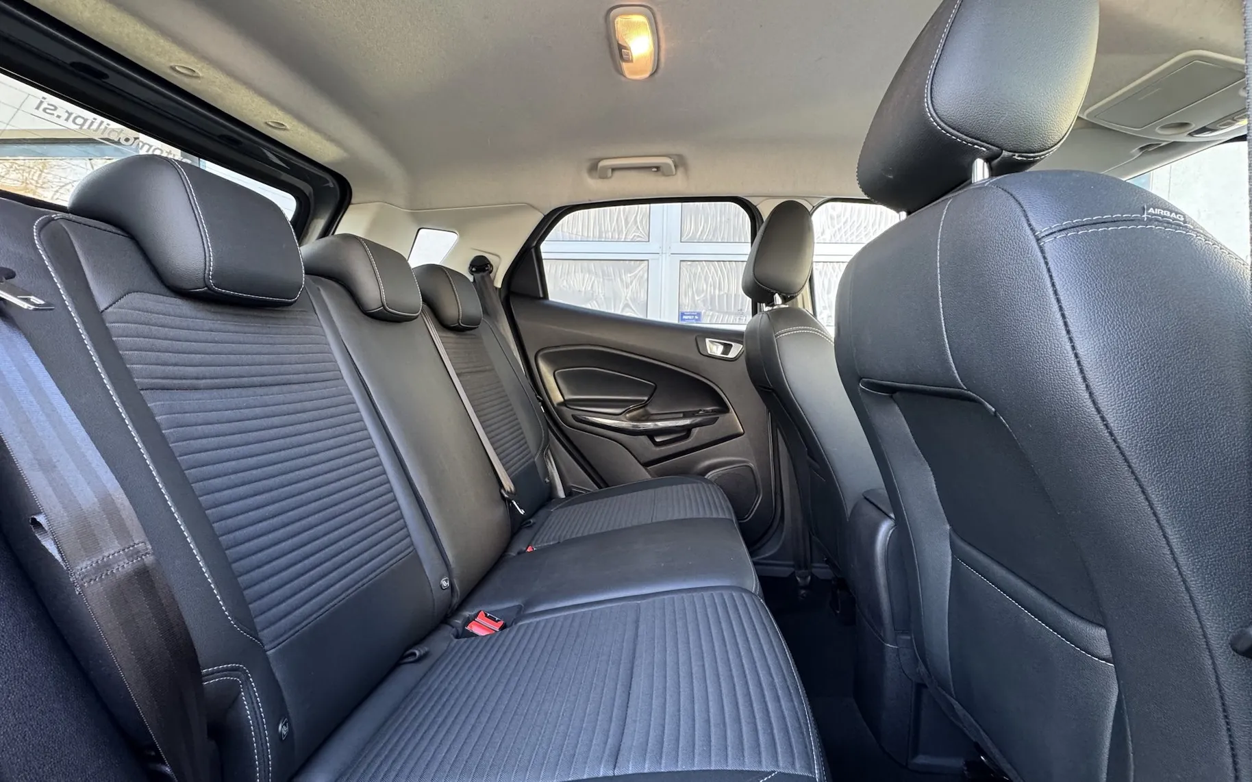 Zunanja slika - Ford EcoSport - 1.0 EcoBoost 125KM TITANIUM 1.LAST SLO ZIMSKI PAKE - 11