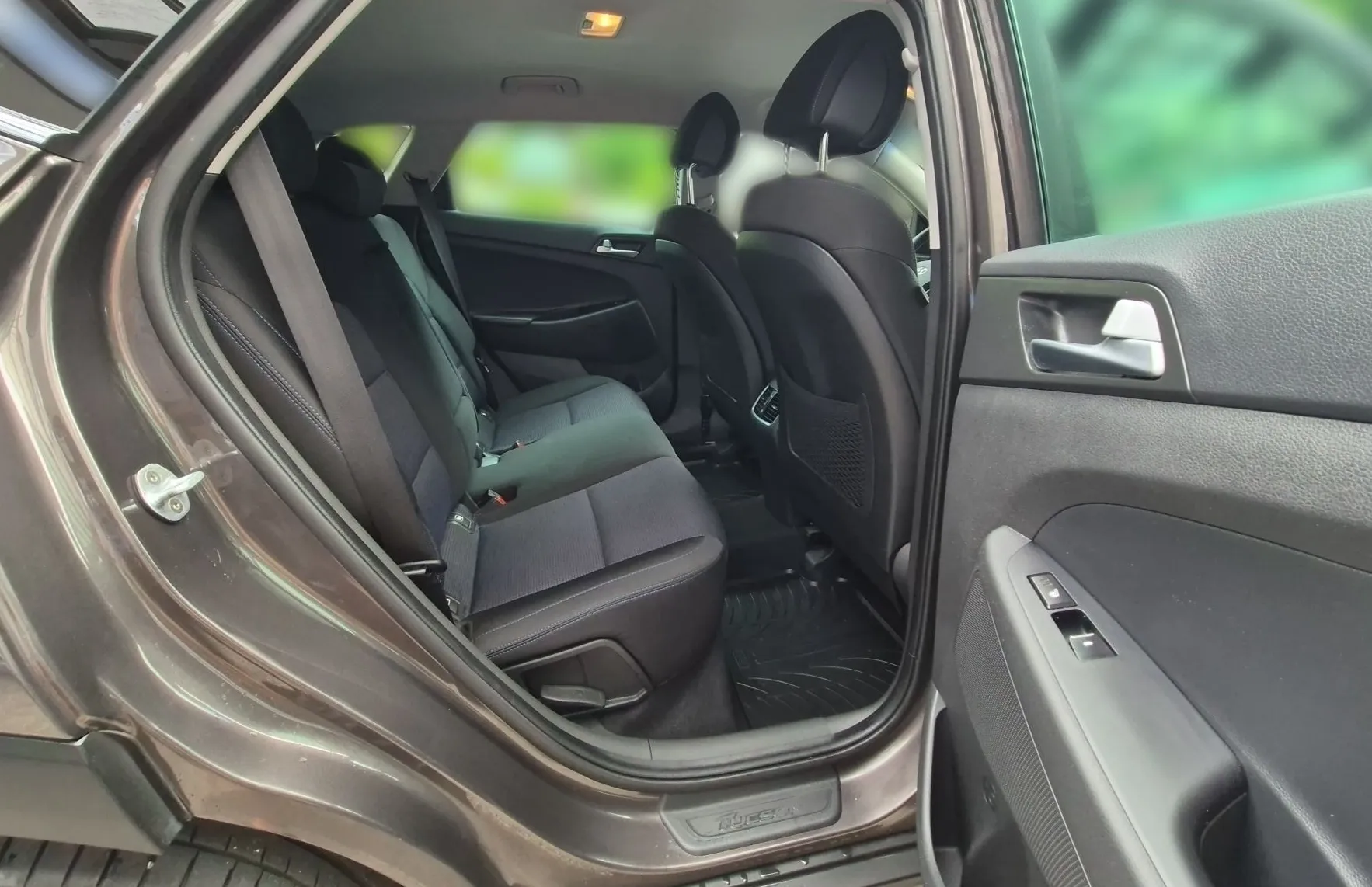 Zunanja slika - Hyundai Tucson - PREMIUM 1.6 T-GDI 177PS-SLO-1.LAST-XENON-NAVI-KAM - 15