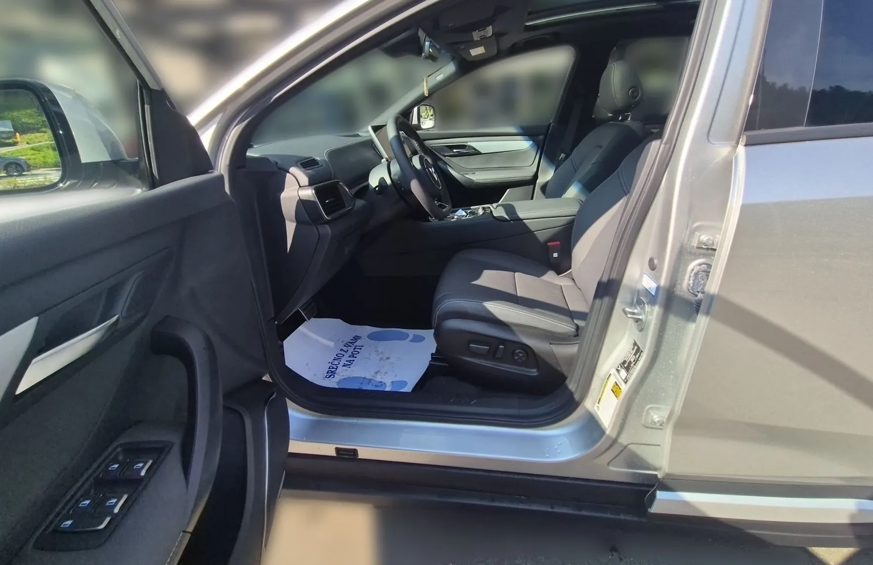 Zunanja slika - Vinfast VF8 - PLUS 87.7kWh 408PS AWD-GRATIS POLNILNICA 22KW - 10