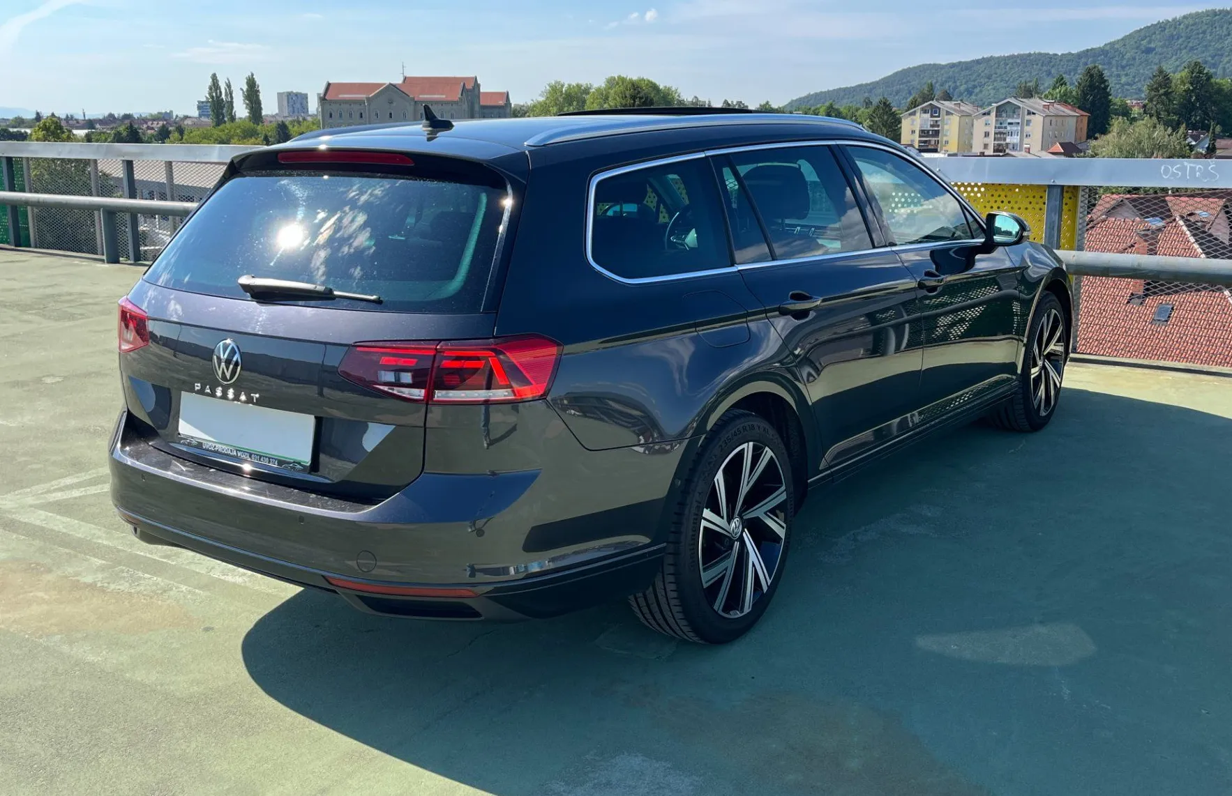Zunanja slika - VW Passat - Variant 2.0 TDI BMT DSG. VZR KAM. PANO. ACC. 2X PDC. LED - 6