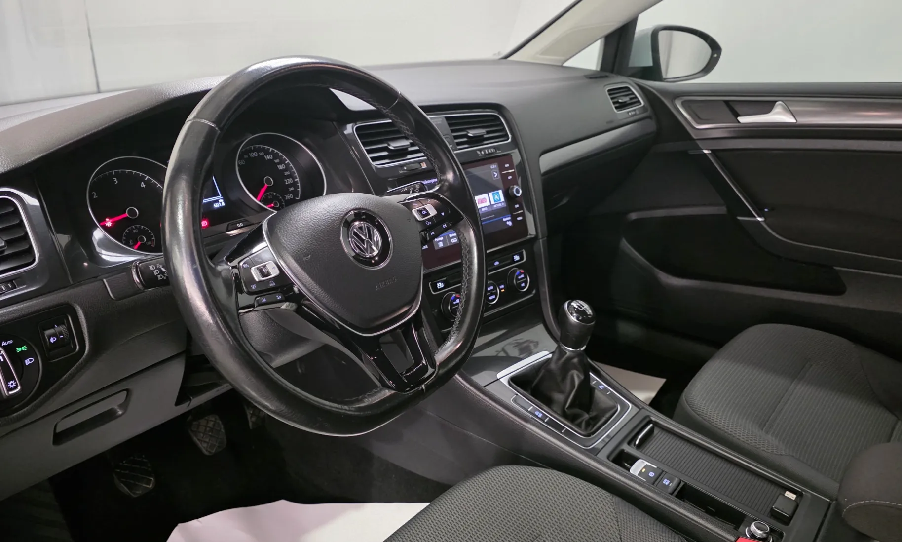 Zunanja slika - VW Golf - Variant 1,6 TDI BMT  85 115 ALU ACC NAVI - 10