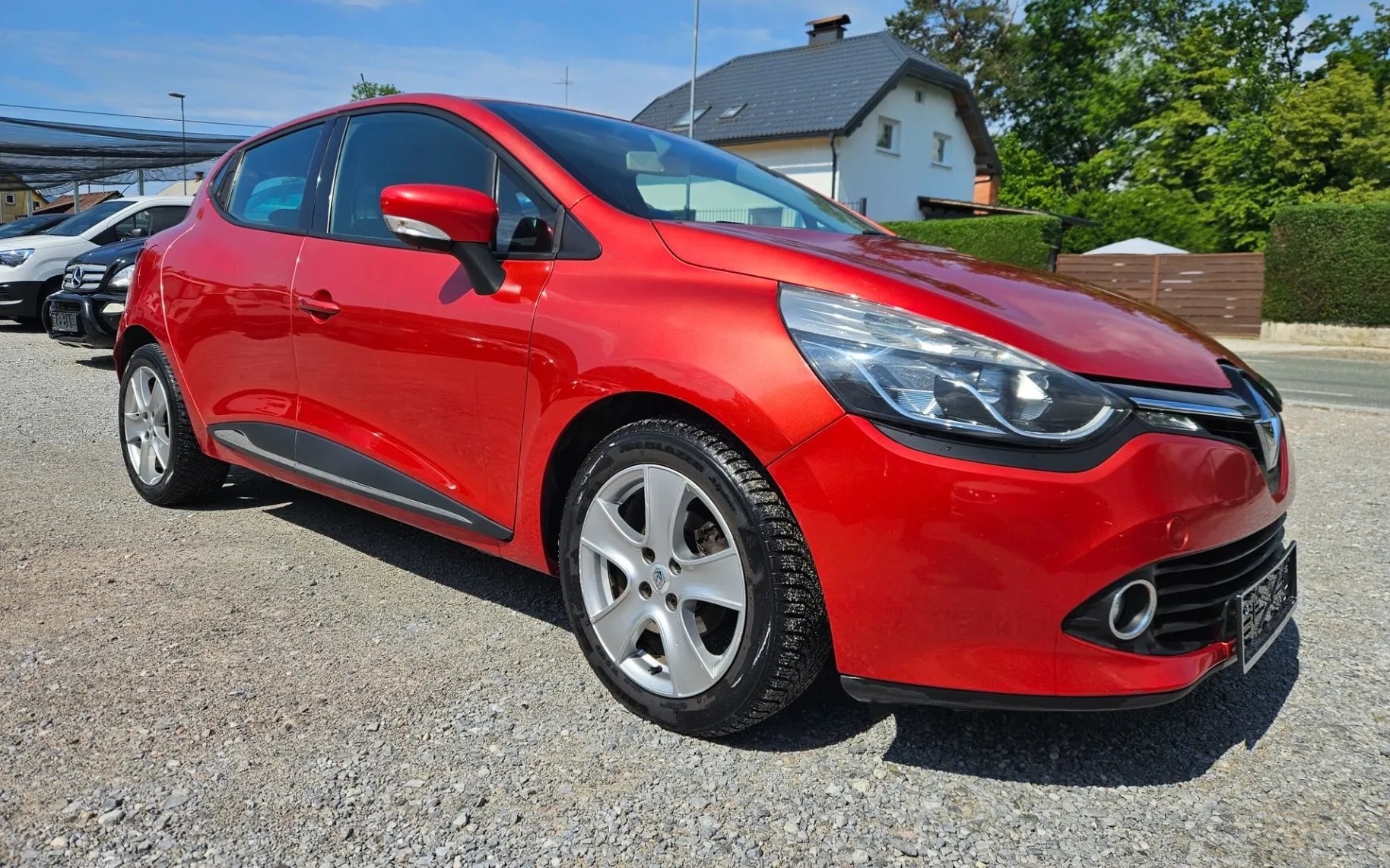 Zunanja slika - Renault Clio - TCe 90  Dynamique  SLO  NAVI - 9