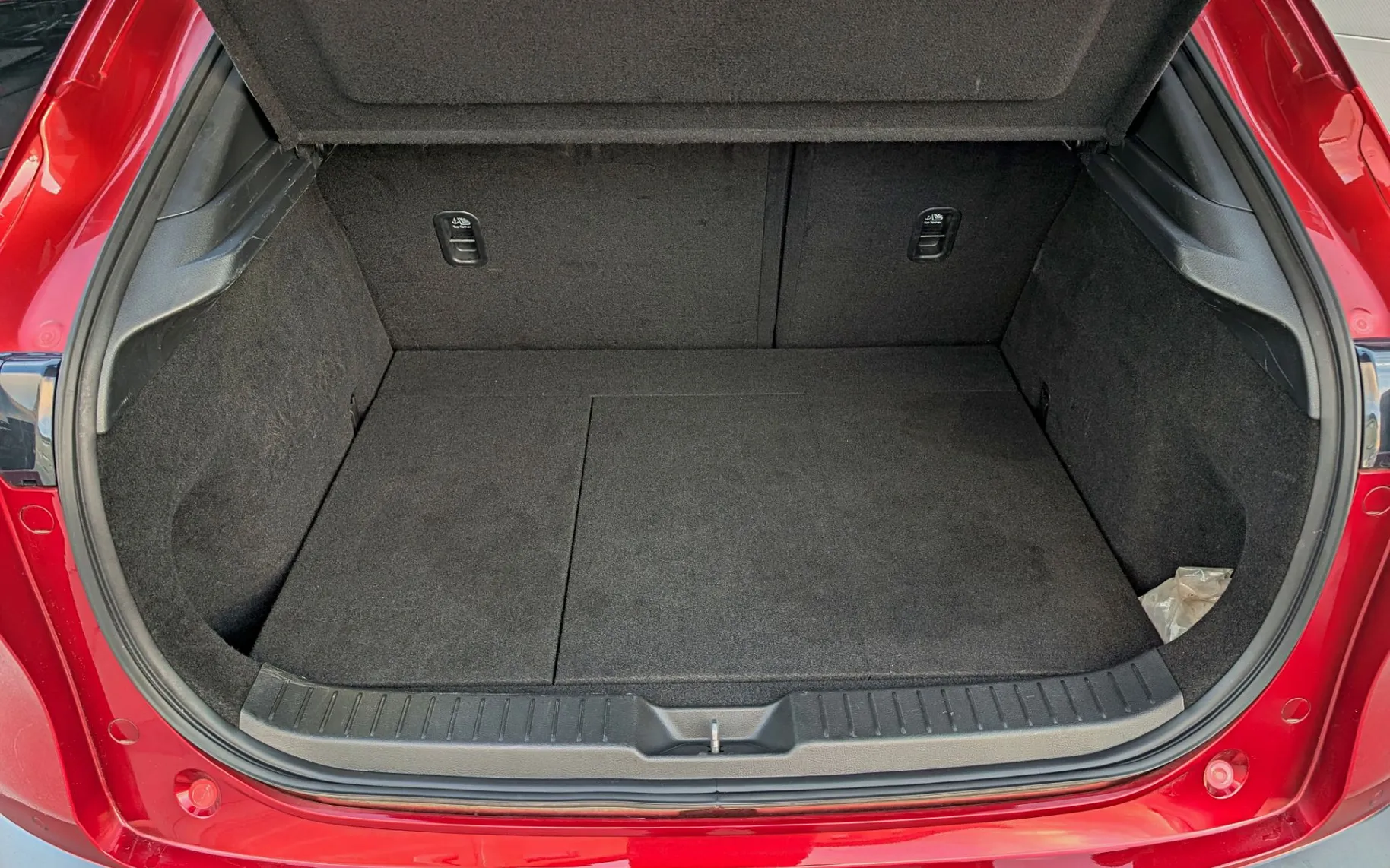 Zunanja slika - Mazda CX-30 - X180 GT 1.LASTNIK|MATRIX|KEYLESS|KAMERA|GR. SEDEŽEV|18 COL - 14