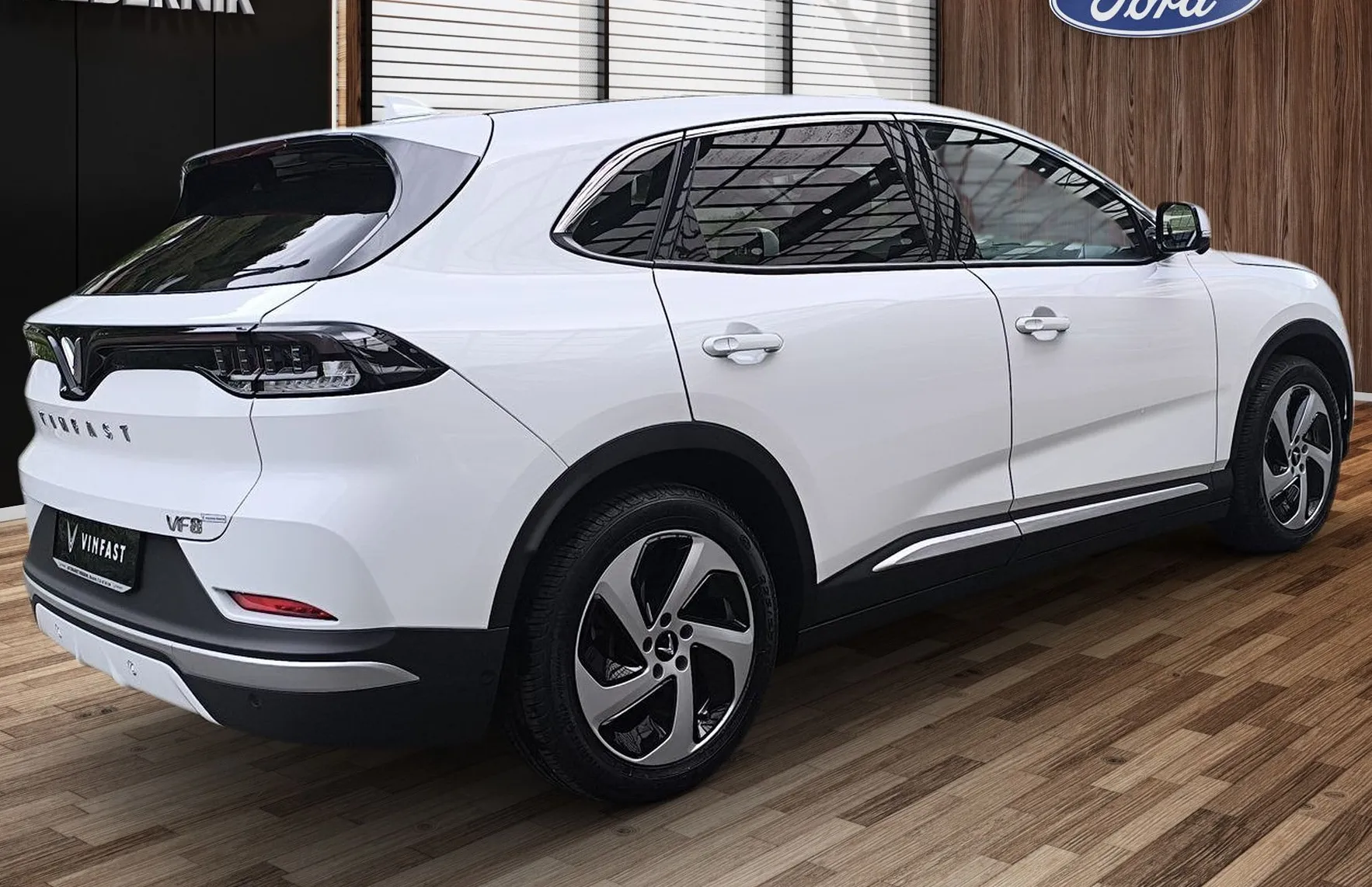 Zunanja slika - Vinfast VF8 - 87.7 kWh AWD ECO-350PS AWD - 4