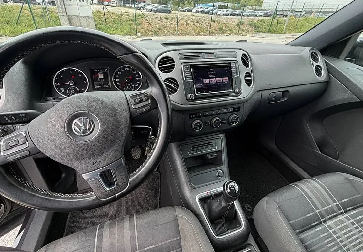 Zunanja slika - VW Tiguan - 2.0 TDI 4motion BMT Sport Style Sky LOUNGE - 9
