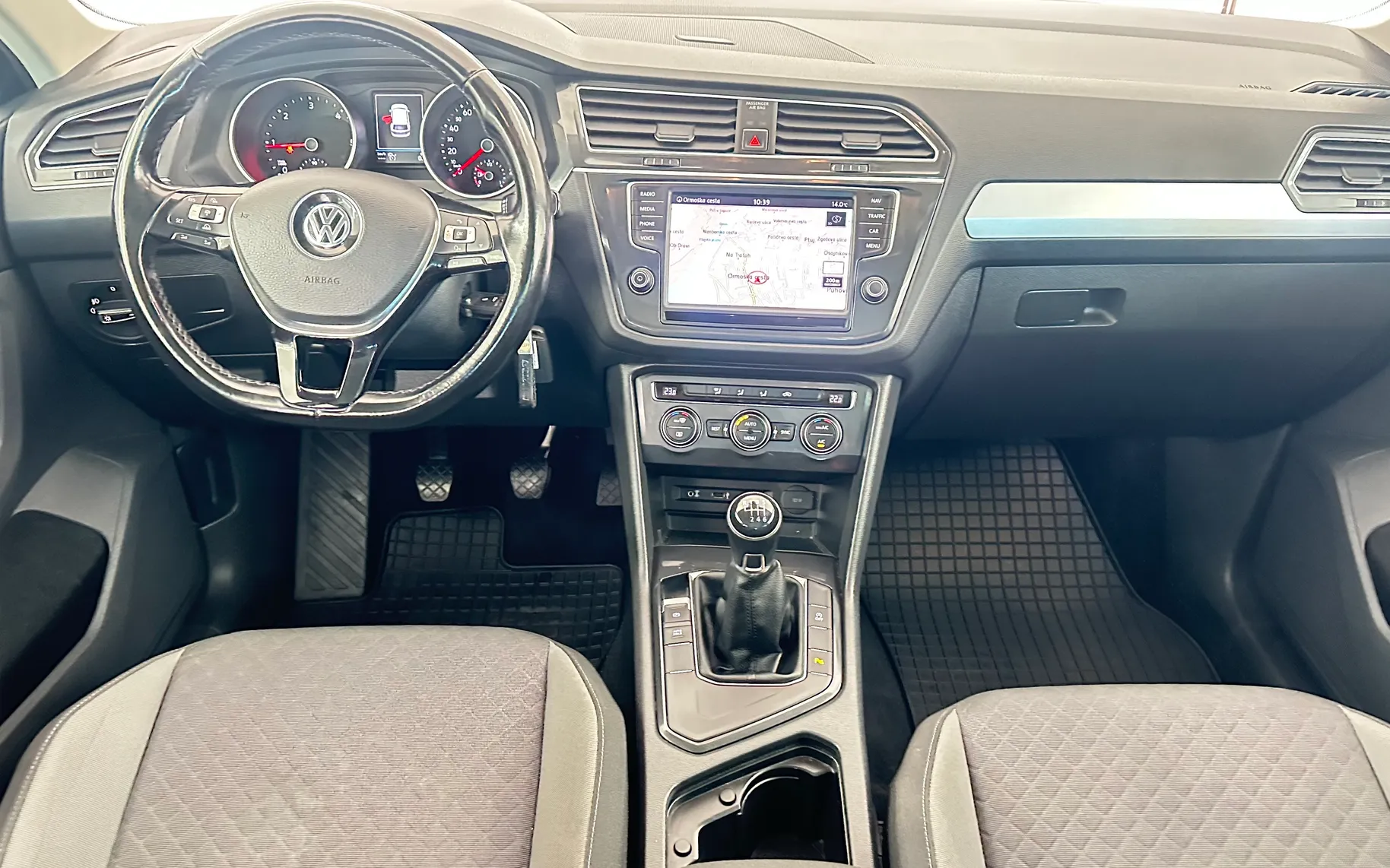 Zunanja slika - Volkswagen Tiguan - 2.0 TDI Comfortline.KAMERA.NAVI.SLOVENSKI+4 GUME - 8