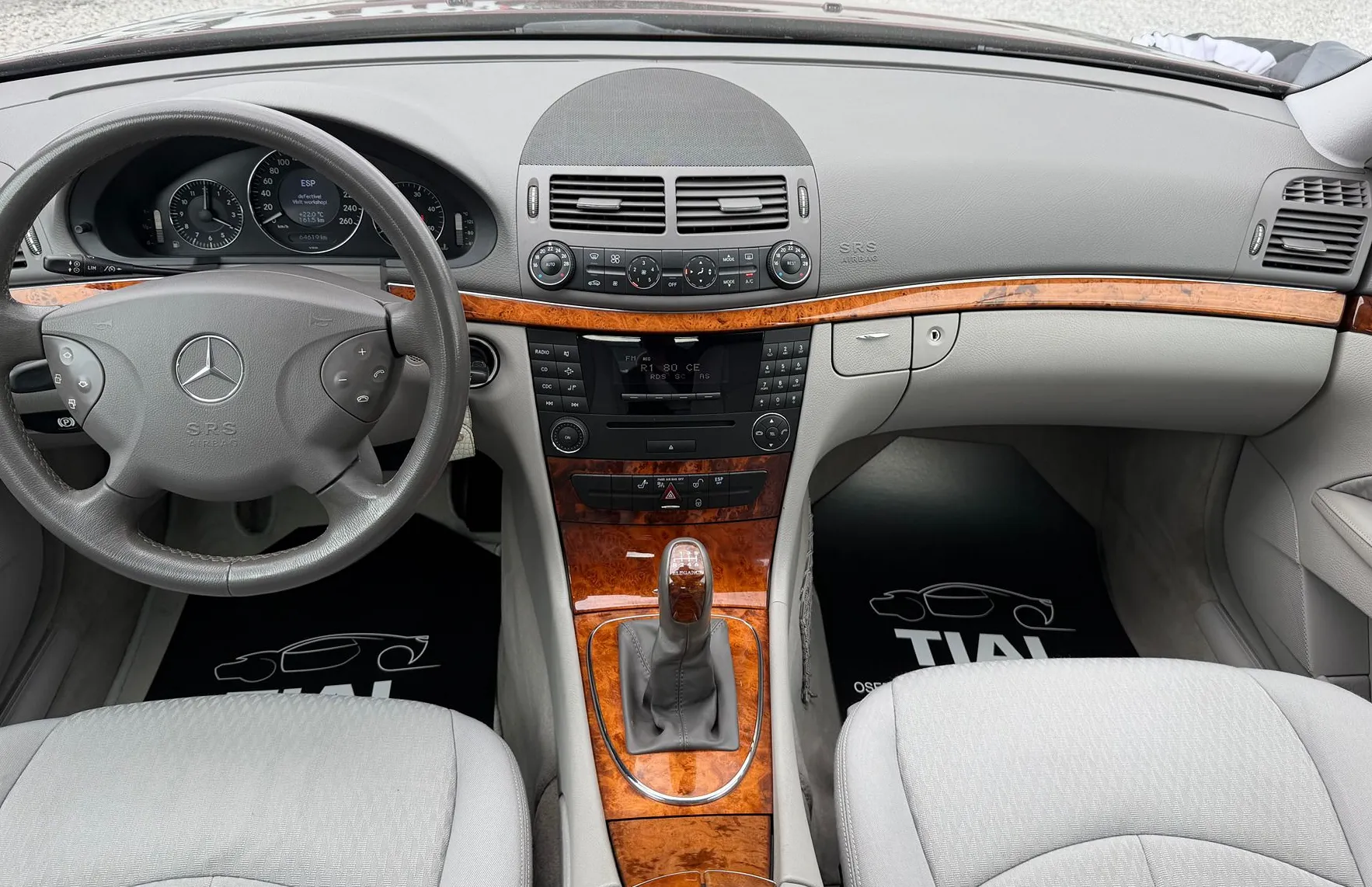 Zunanja slika - Mercedes-Benz E-Razred - E 280 CDI ELEGANCE-PREVOZENIH SAMO 64.000KM - 11