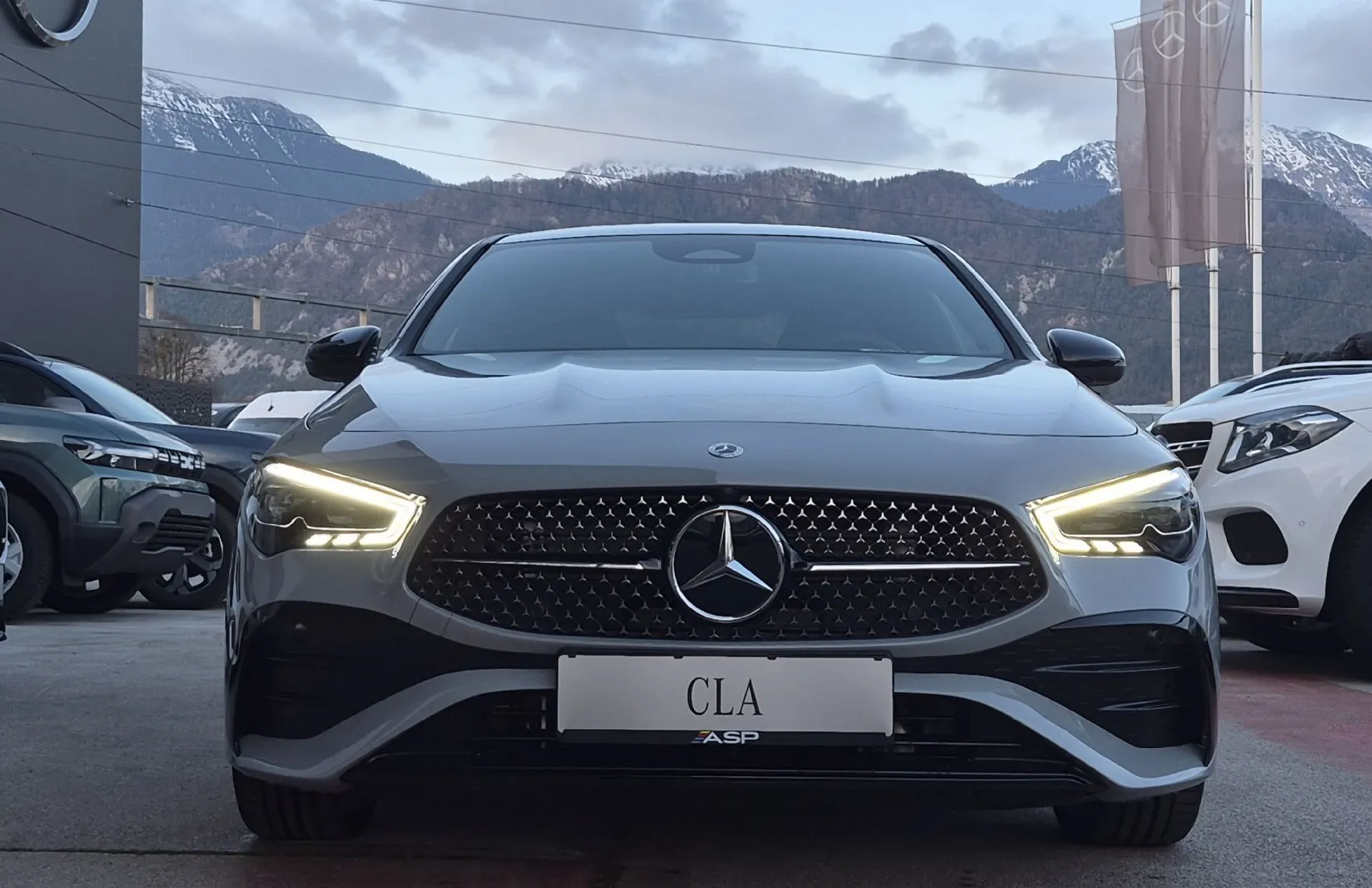 Zunanja slika - Mercedes-Benz CLA-Razred - 200 AMG Line - 2