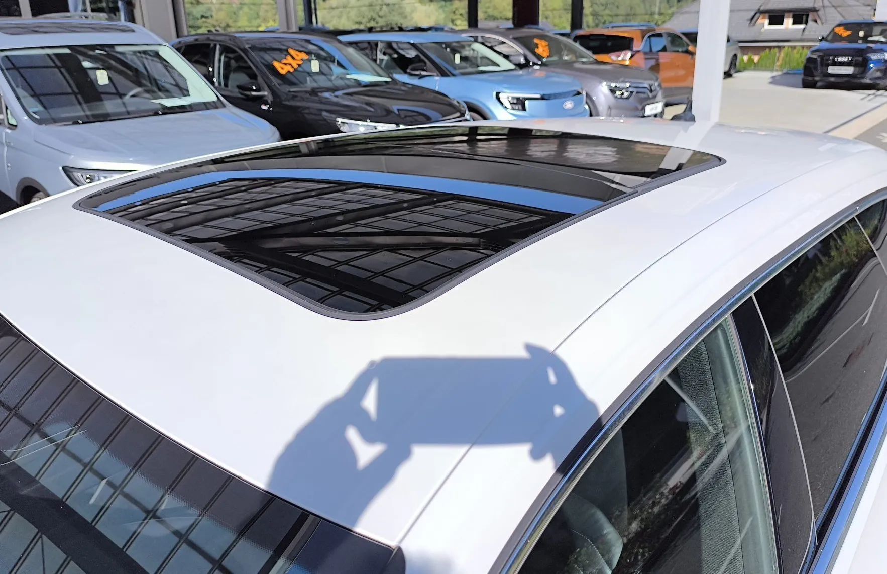 Zunanja slika - Volkswagen Arteon - Shooting Brake SB 4motion 2.0 TSI BMT R-LINE DSG 280 PS-MA - 16