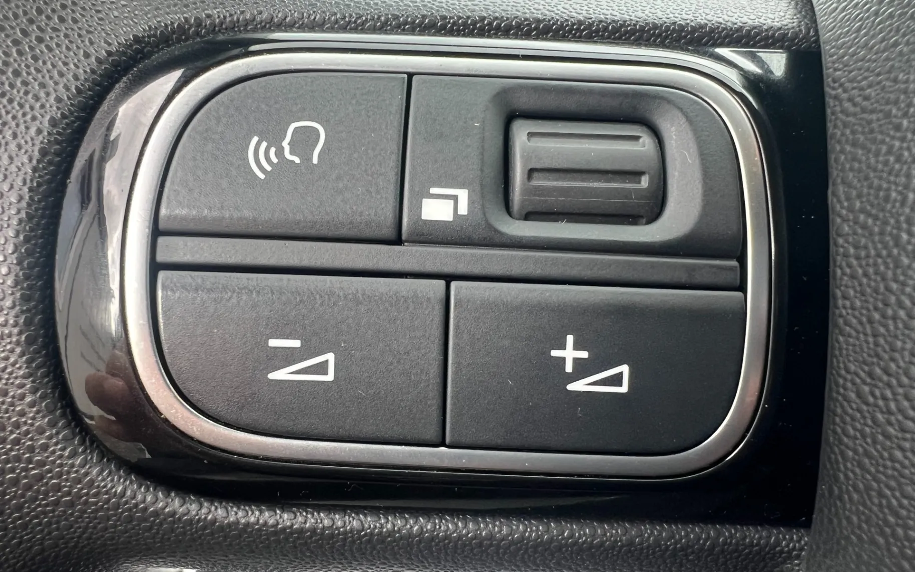 Zunanja slika - Citroën C3 - 1,2 PureTech 83 Feel - 10